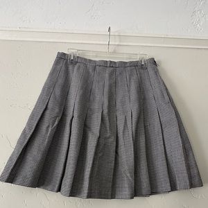 Vintage houndstooth pleated skirt